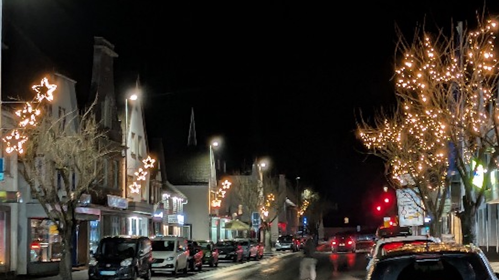 Stimmungsvoller Advent: Neue Leuchtmotive in der Beverunger Innenstadt